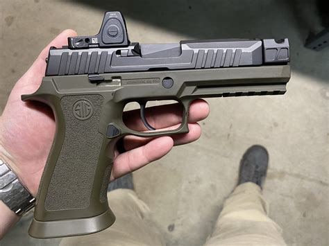 Does anyone know of any companies making good quality rail mounted comps for the P320 All I can find are barrel mounted comps. . P320 rail mounted compensator